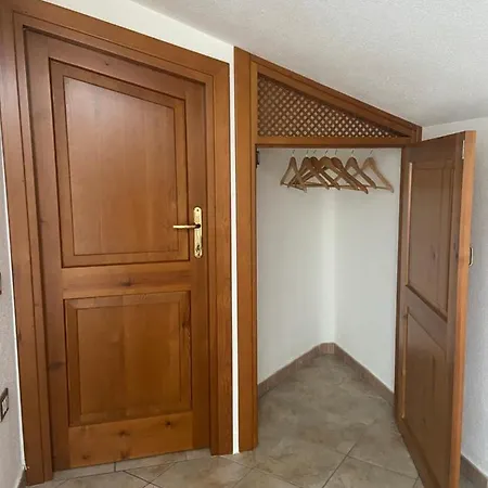 Casa Giovanna Aparthotel 3*